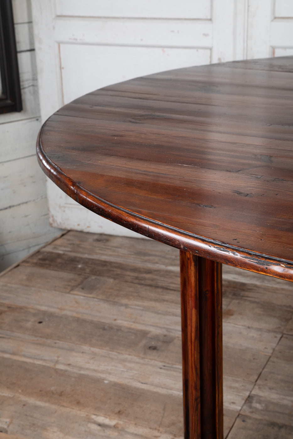 Large Round Dining Table 1900