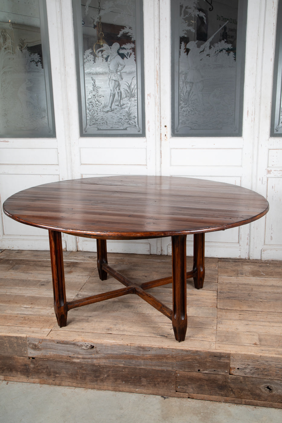 Large Round Dining Table 1900