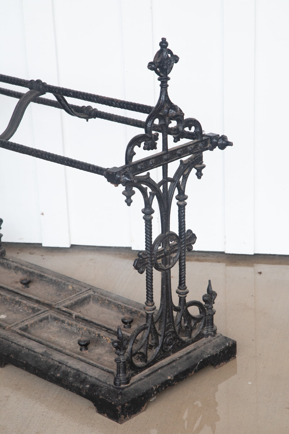 Coalbrook Foundry Cast Iron Stick Stand Umbrella Holder