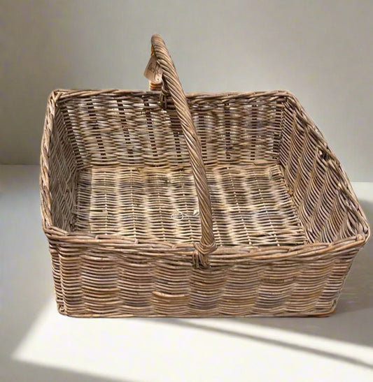 Large Square Basket with Handle